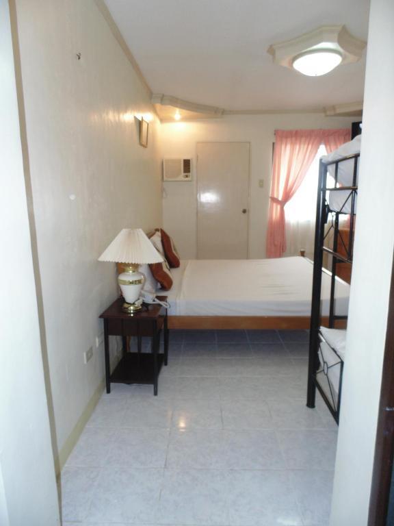 Royal Taal Inn Tagaytay City Camera foto