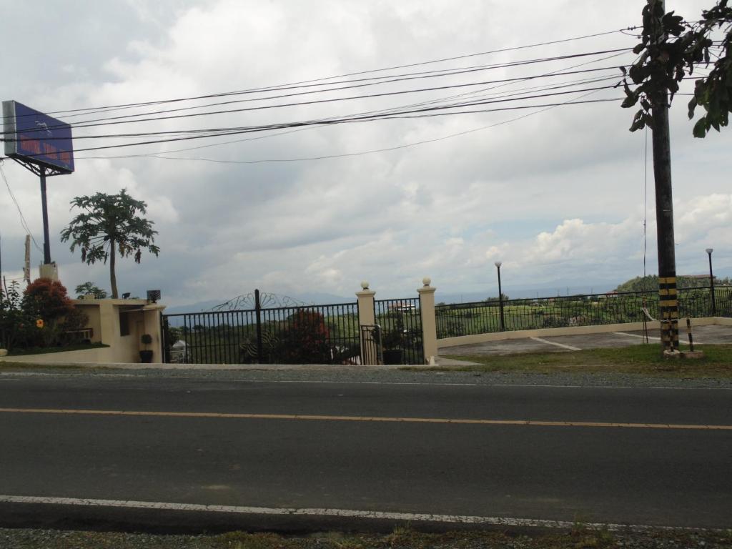 Royal Taal Inn Tagaytay City Camera foto