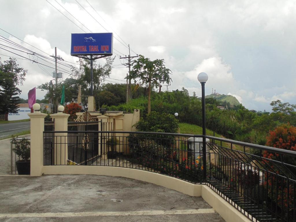 Royal Taal Inn Tagaytay City Camera foto