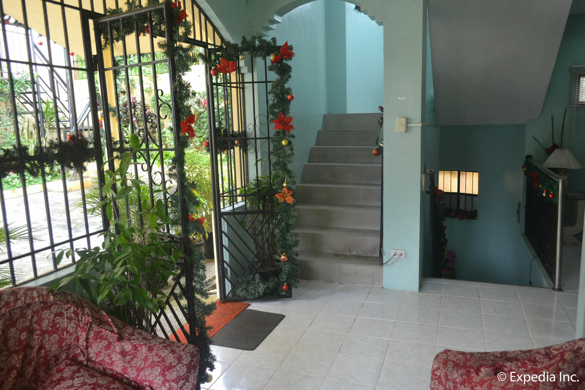 Royal Taal Inn Tagaytay City Esterno foto