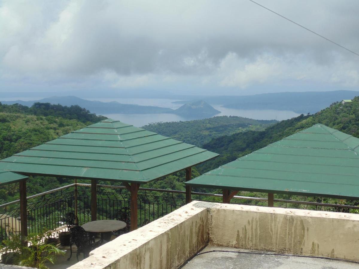 Royal Taal Inn Tagaytay City Esterno foto